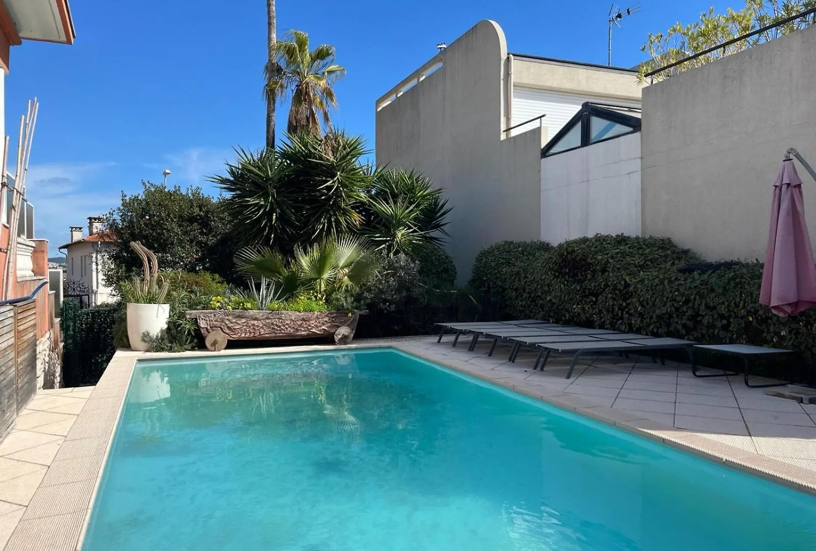 Nice Living Hotel Particulier Piscine Saint-Laurent-du-Var Frankrike